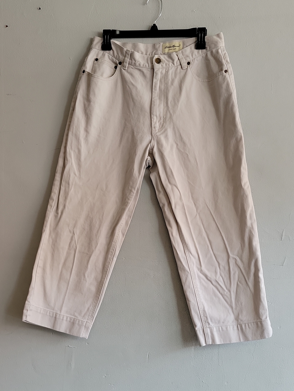 Vintage Y2K women's size 12 Eddie Bauer light beige relaxed straight leg jeans
